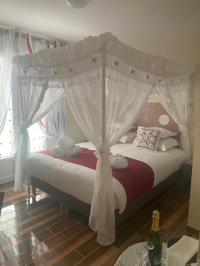 Esprit Etape Bed & Breakfast Saint-Barthelemy-de-Vals Exterior photo