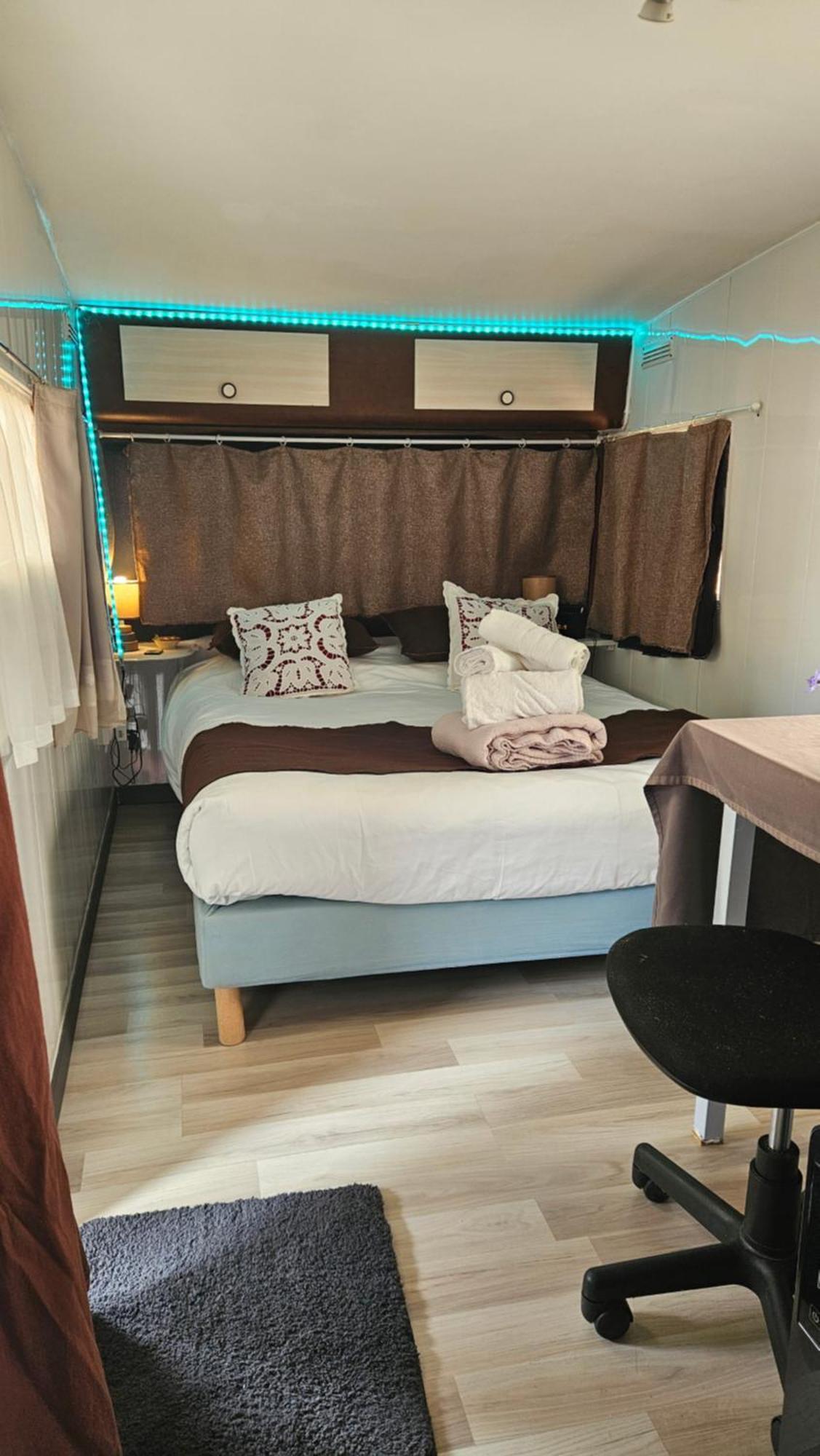 Esprit Etape Bed & Breakfast Saint-Barthelemy-de-Vals Exterior photo